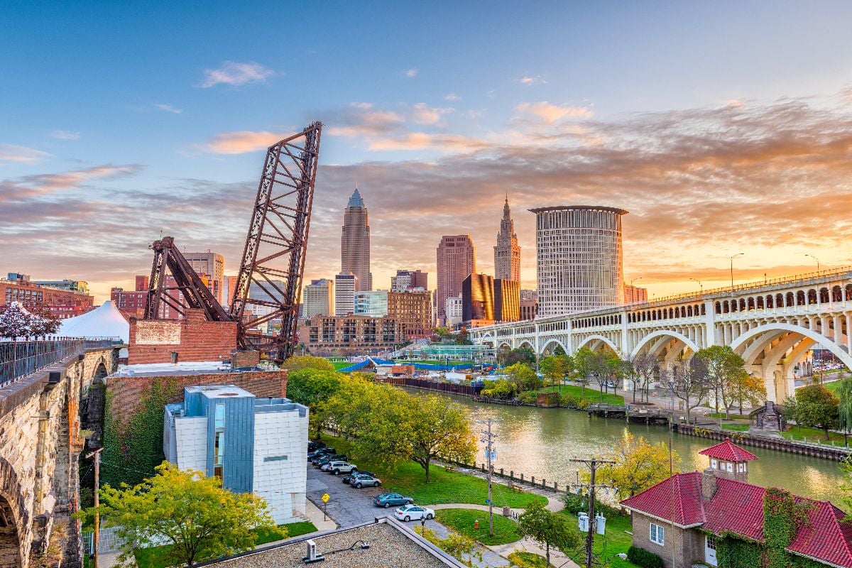 Cleveland, Ohio skyline on the river.