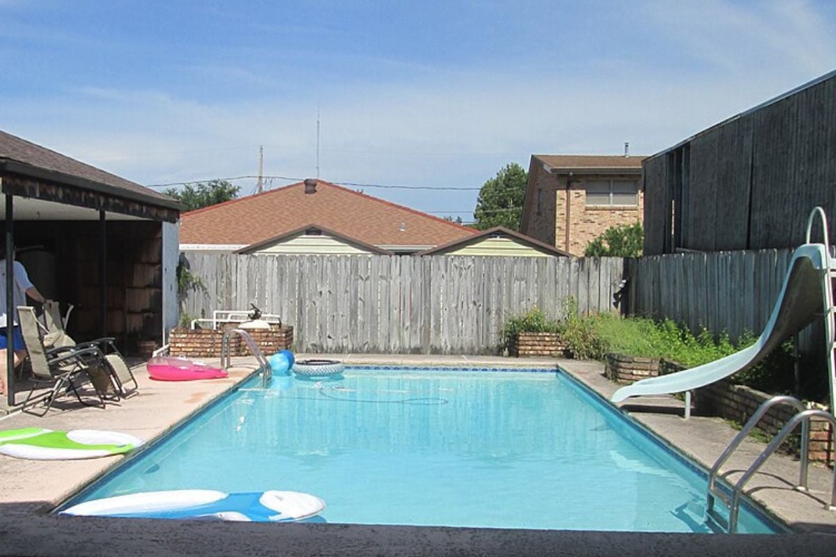 Experts Agree These Are 29 Pool Features That Quietly Drain Resale Value