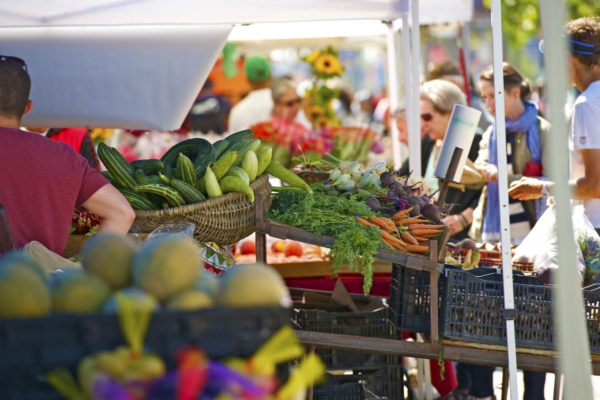 Farmers market in California.