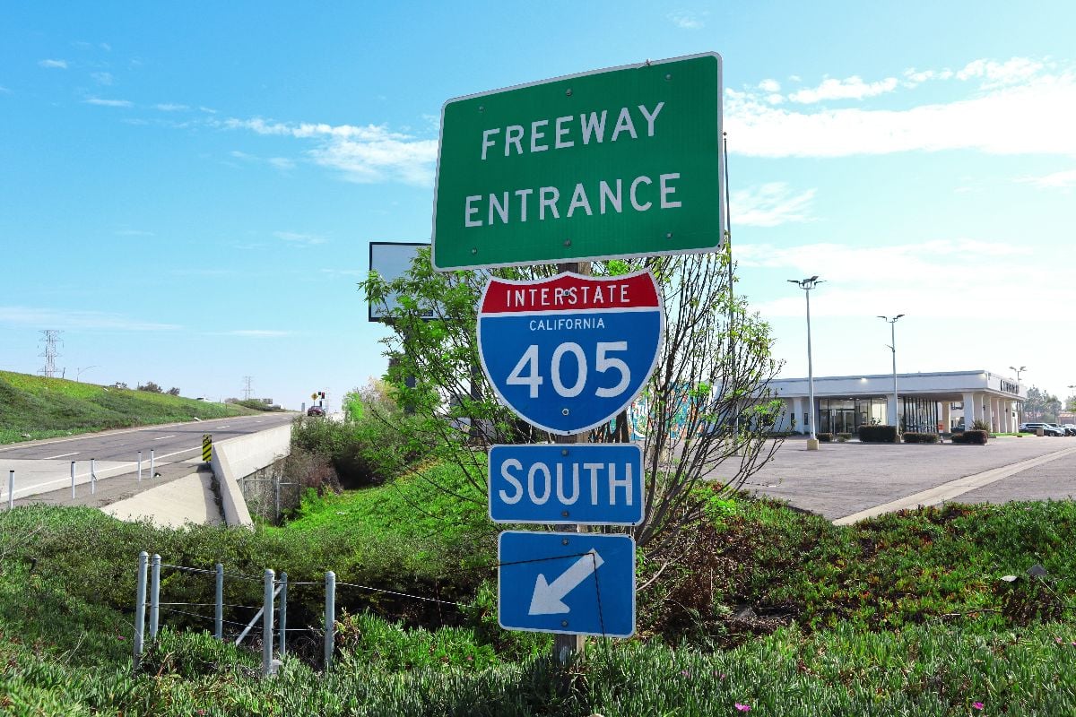 Freeway Entrance Sign – Interstate 405 South