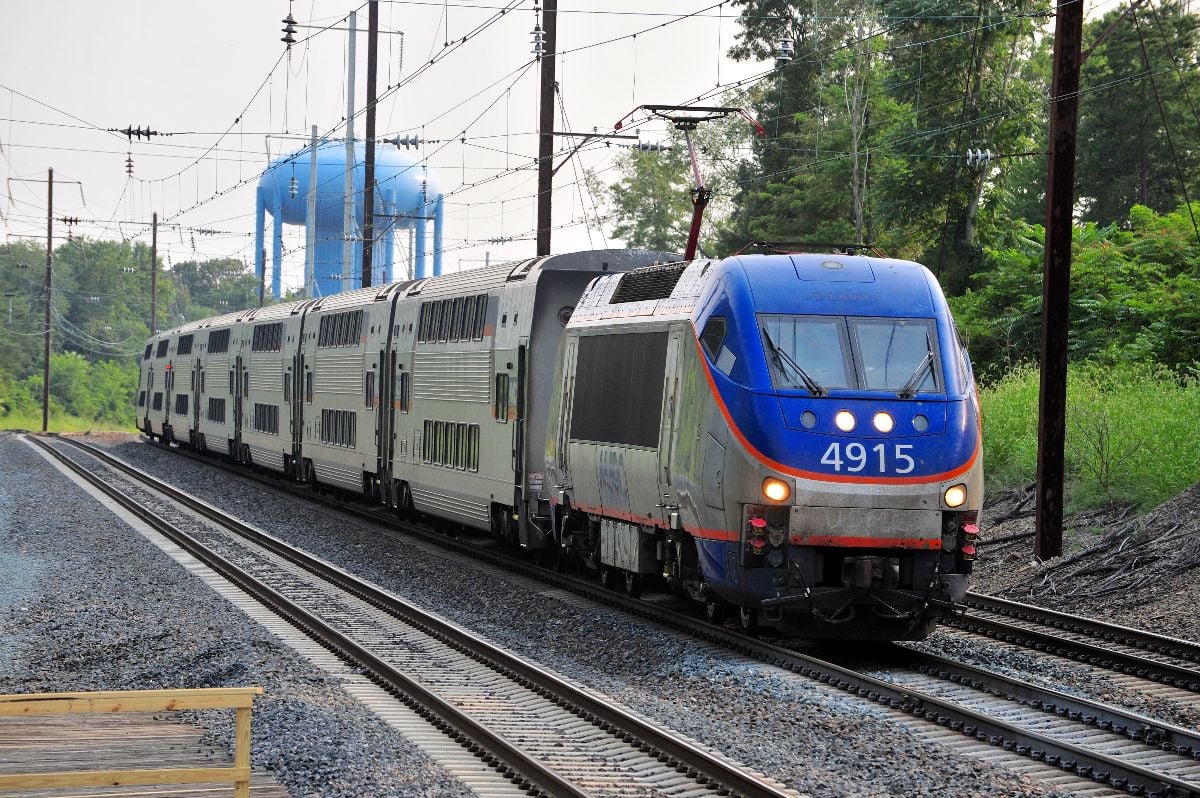 A MARC HHP-8 leads an express train into Odenton station in Odenton, Maryland.