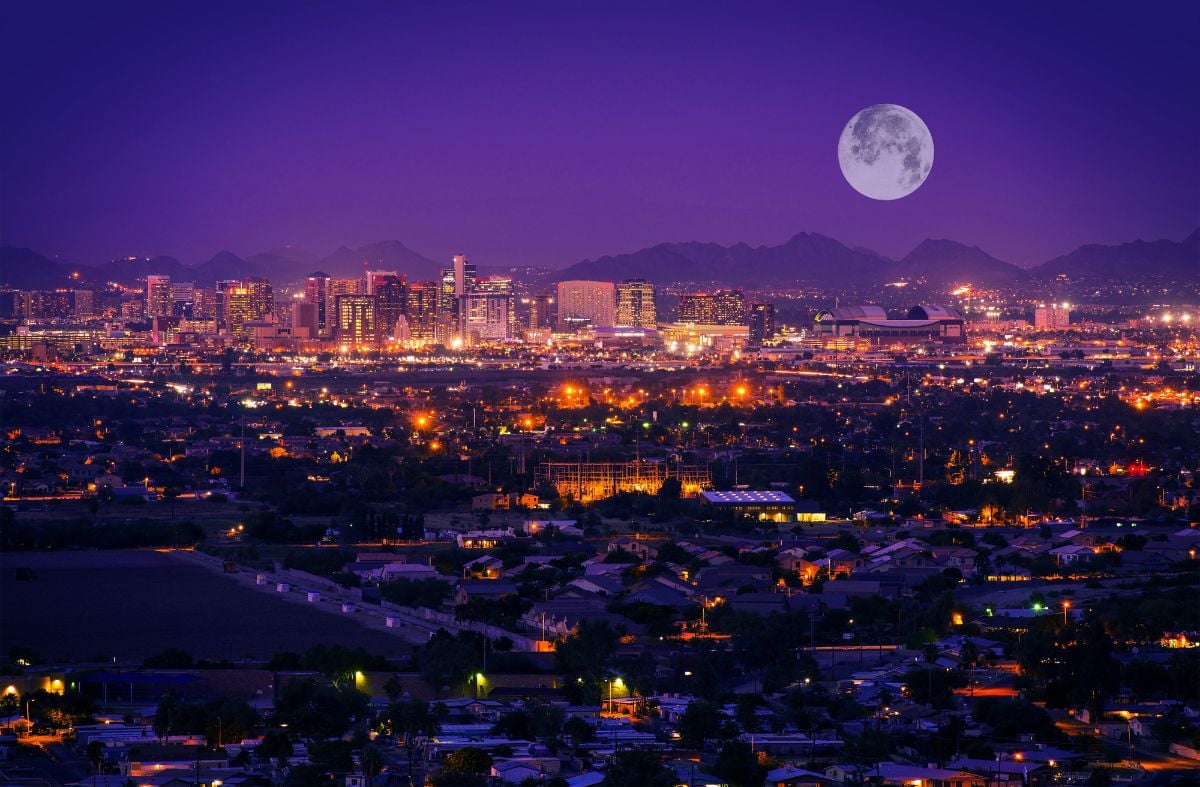 Phoenix Arizona skyline at night.