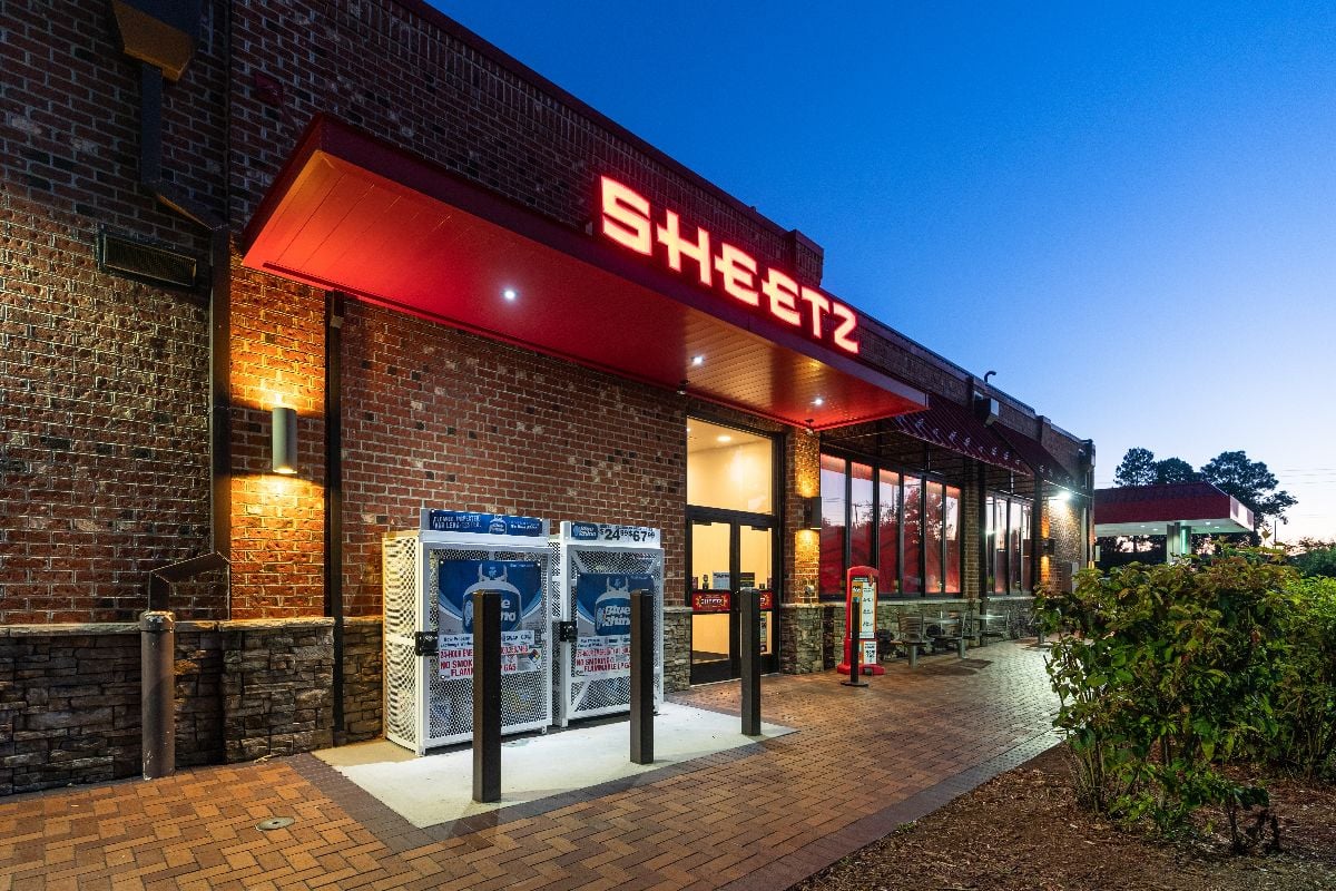 Sheetz Convenience Store with night lighting.