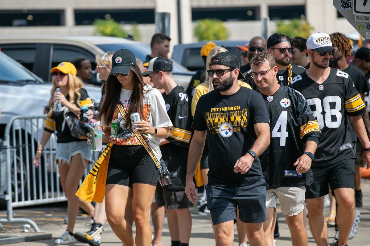 Pittsburgh Steeler fans walking into Acrisure stadium for the 2024 Home opener game against the Los Angeles Chargers.