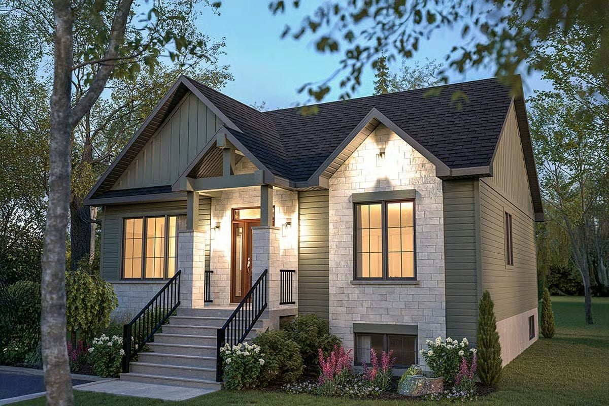 Craftsman-Style Home with Open Layout and 2 Bedrooms (Floor Plan)
