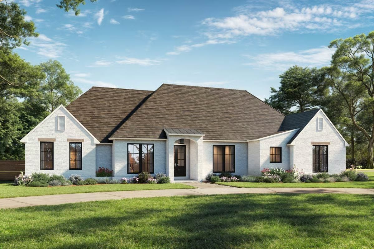 3-Bedroom Ranch for a Corner Lot with Covered Patio (Floor Plan)