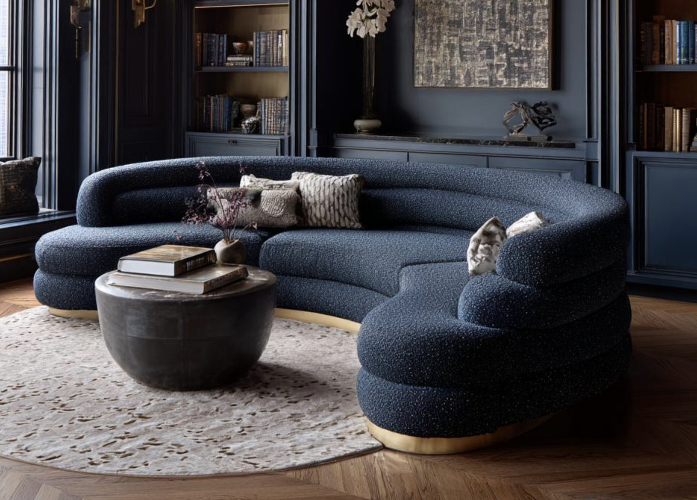 37 Trending Navy Blue Living Room Designs that Quietly Signal Expensive Taste in 2026