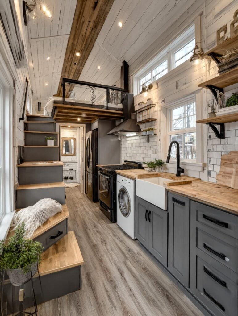 42 Truly Spectacular Farmhouse-Style Tiny Home Interiors – Home ...
