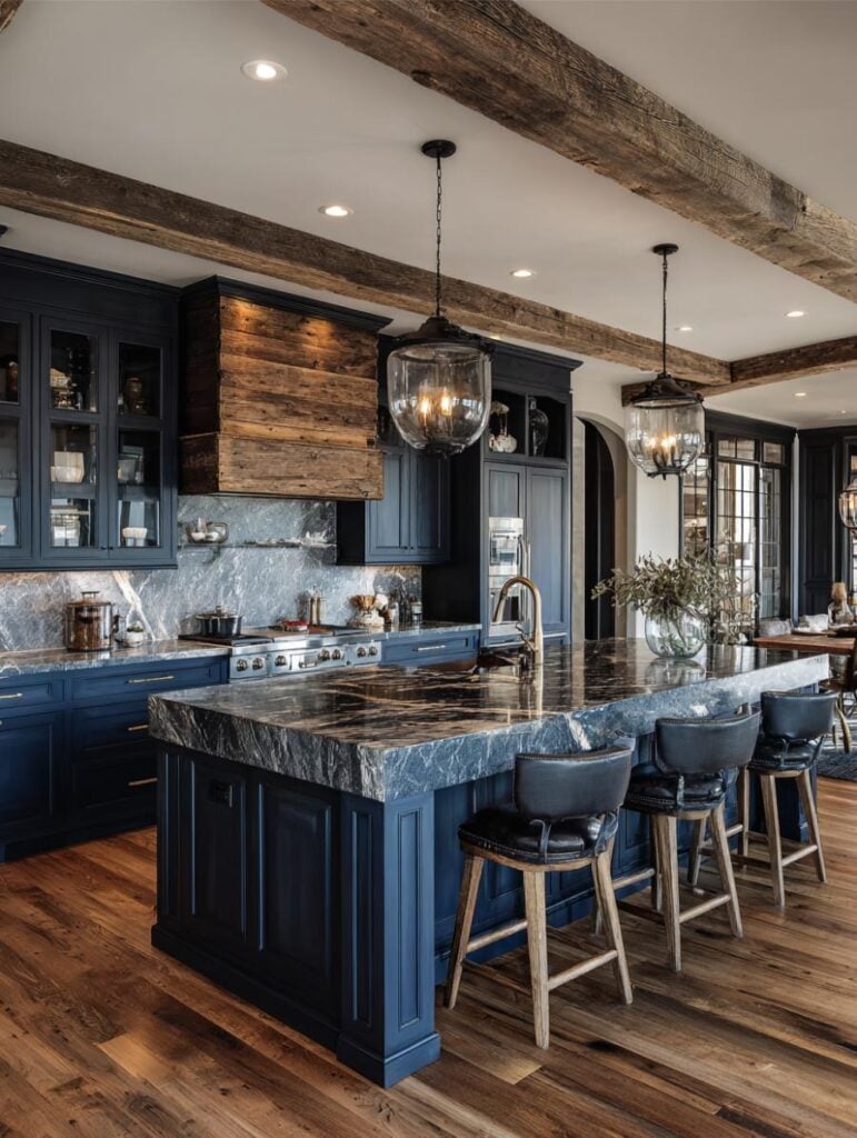 50 Eye-Watering Navy Blue Kitchen Designs ($100K+) – Home Stratosphere