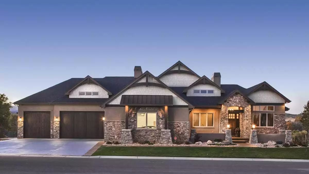 Craftsman-Style 2-Bedroom Havenstone Way Home with Wet Bar and Walkout Basement (Floor Plan)