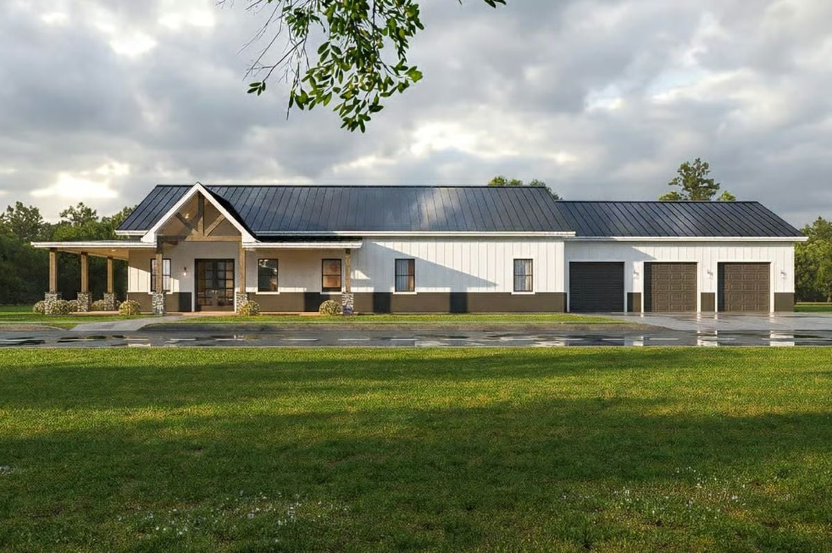 4-Bedroom Barndominium-Style Home with Wraparound Porch and Jacck & Jill Bath (Floor Plan)