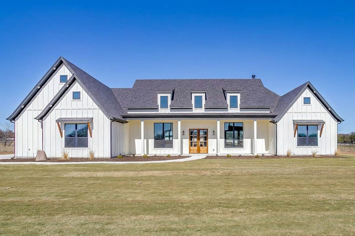 4-Bedroom Modern Farmhouse with Front Porch and Covered Patio (Floor Plan)