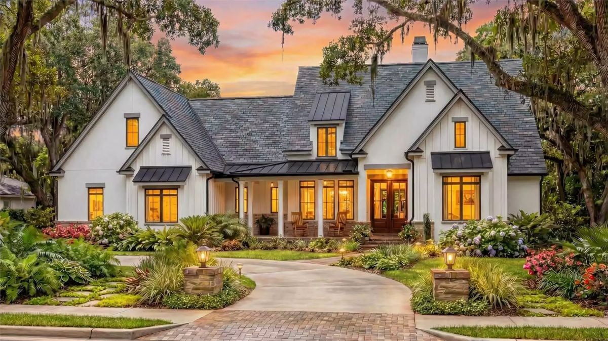 4-Bedroom Primrose Way Farmhouse with Covered Front Porch and Jack & Jill Bath (Floor Plan)