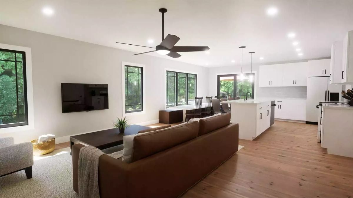 Leather, Light, and an Open Plan That Actually Flows