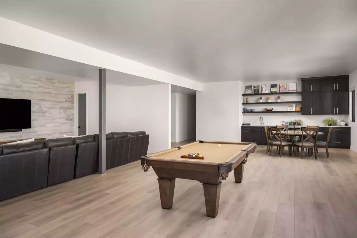 Billiards Table and Wet Bar Turn This Walkout Basement Into a Full Entertainment Floor