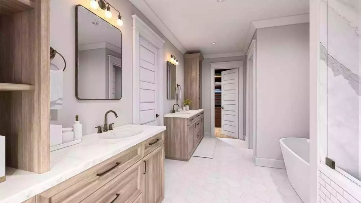 Double Vanities and a Freestanding Tub Make This Primary Bath Worth the Splurge