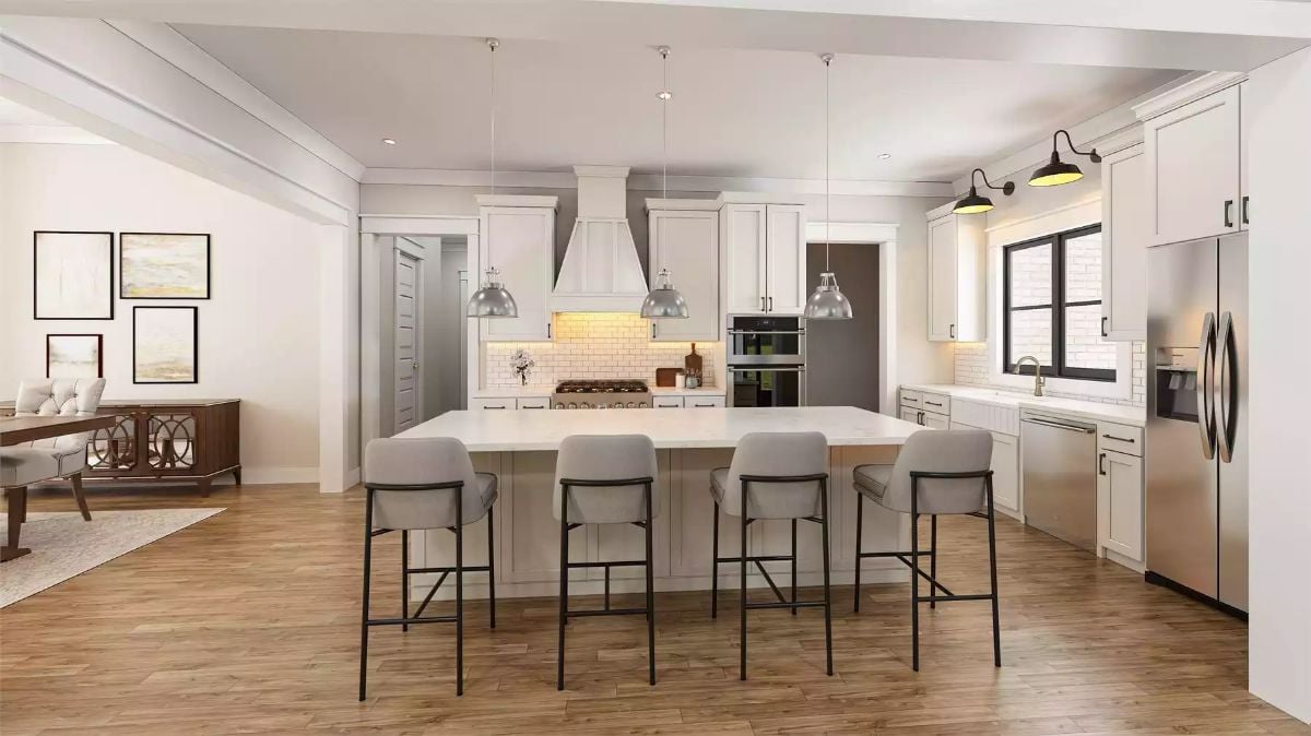 Silver Pendants and a Waterfall Island Built for a Crowd