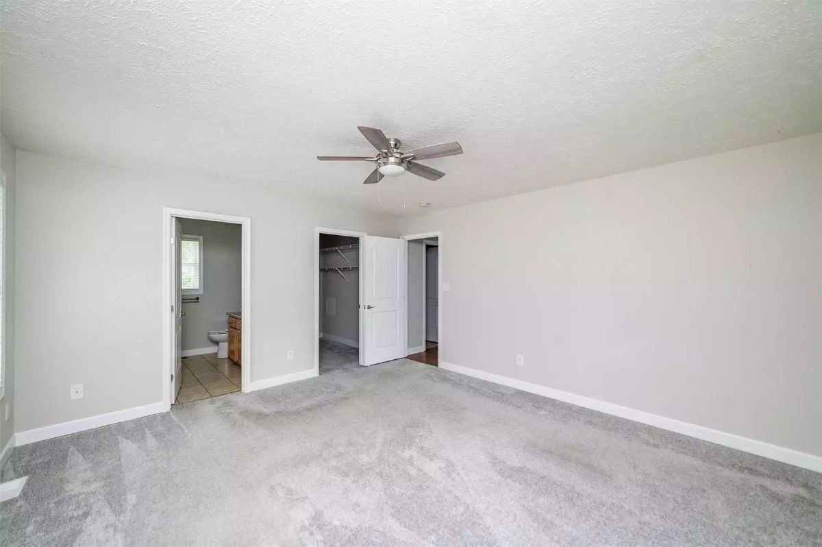 Carpet, Closets, and an Ensuite That Actually Makes Sense