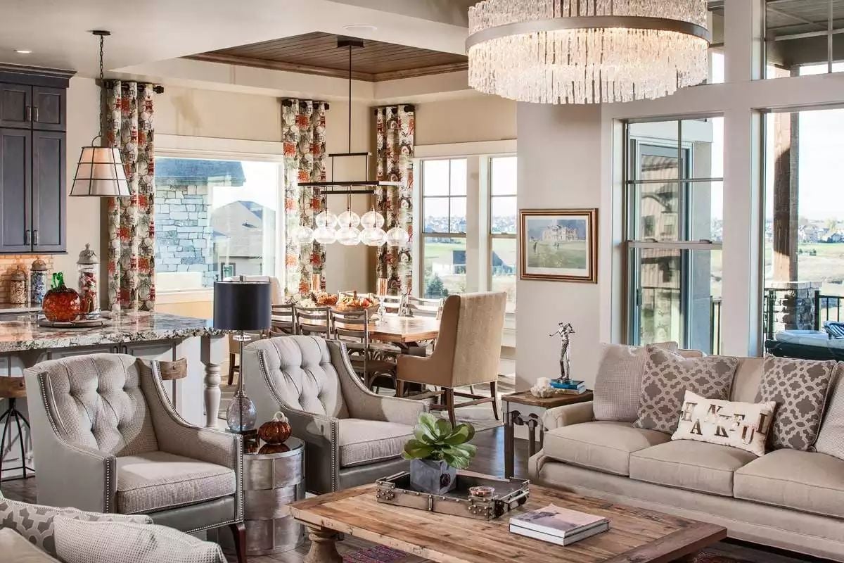 Crystal Chandelier Anchors an Open Living Space Built for Gathering
