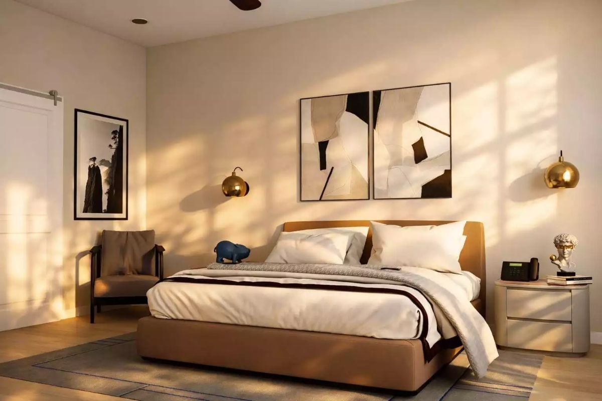 Brass Sconces and Late-Afternoon Sun Earn Their Keep in This Bedroom