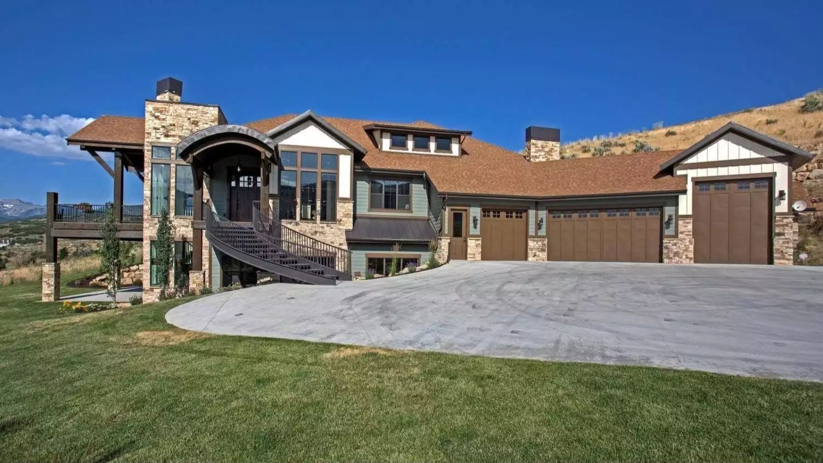 Langford Hollow 4-Bedroom Contemporary with Walkout Basement Designed for Self-Made Homeowners Finally Building What They Always Wanted (Floor Plan)