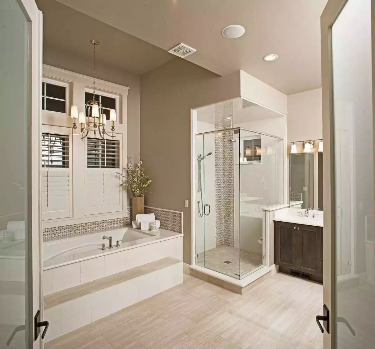 Chandelier Over the Soaking Tub Is the Move That Makes This Bathroom