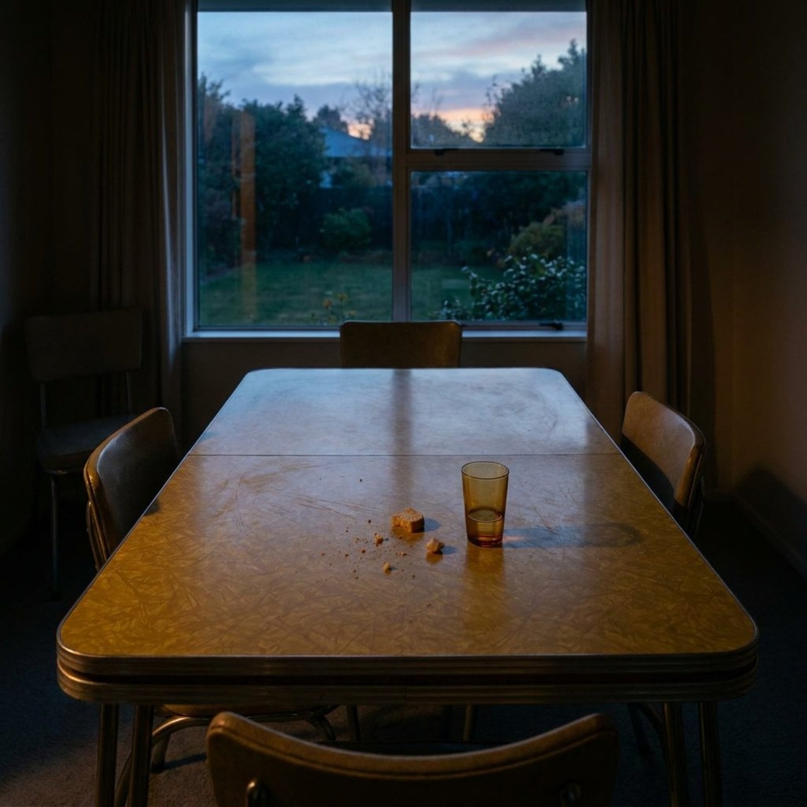 29 Things About the 1970s Formica Kitchen Table Every Family Gathered Around