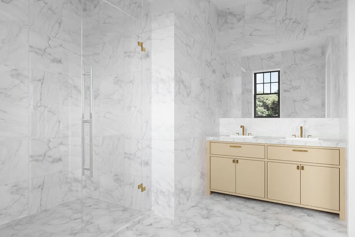 Marble Floor to Ceiling Leaves Nowhere to Hide, and That's the Point