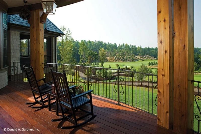 Rocking Chairs, Wrought Iron Rails, and a Golf Course That Does the Decorating