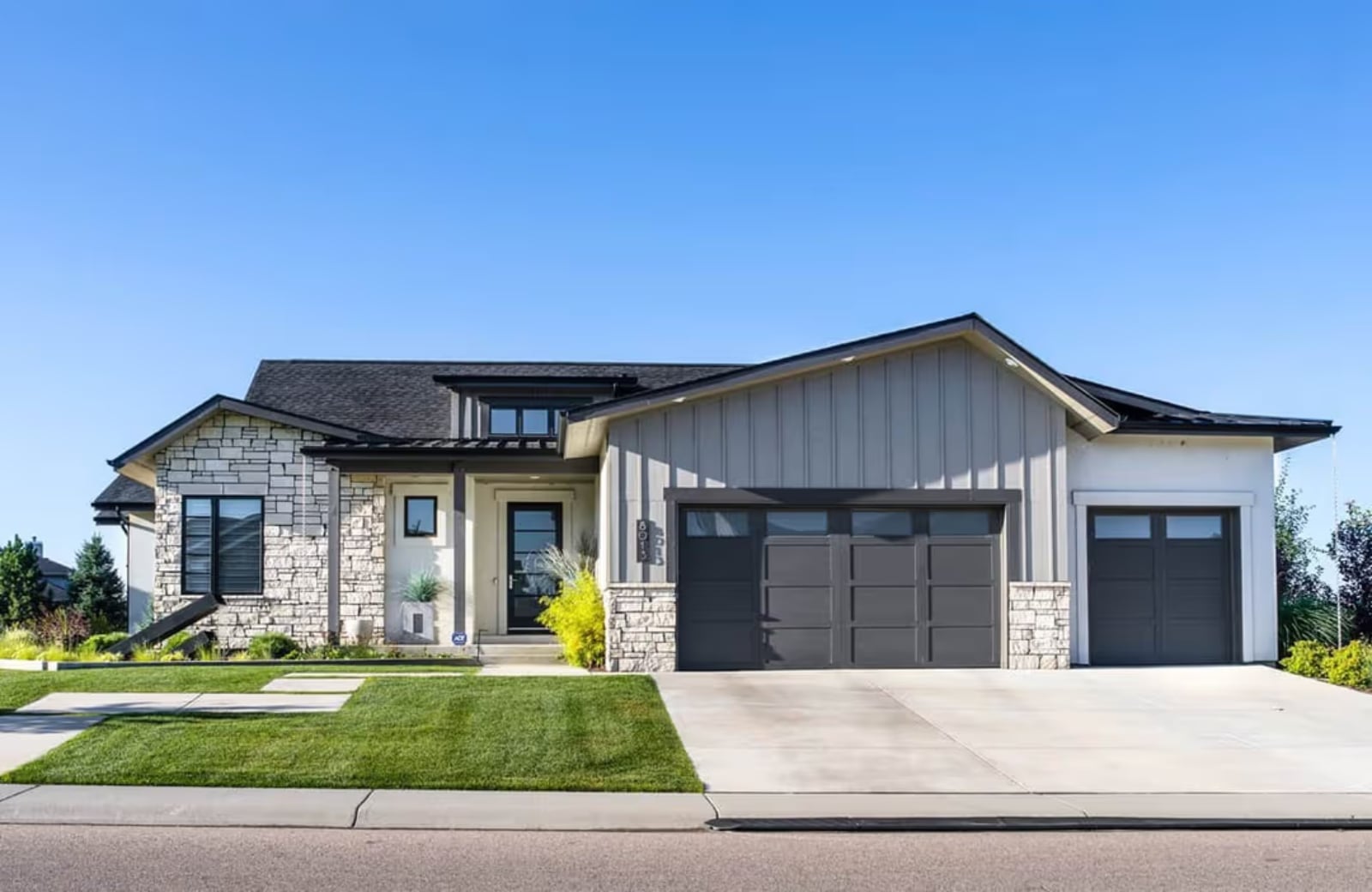 Crestline 5-Bedroom Contemporary Ranch with Wet Bar Designed for Self-Made Homeowners Finally Building What They Always Wanted (Floor Plan)