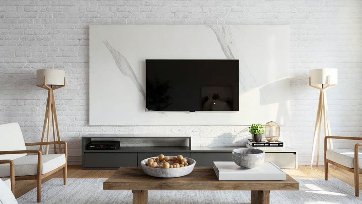 Marble Panel, Brick Wall, One Room That Pulls It Off
