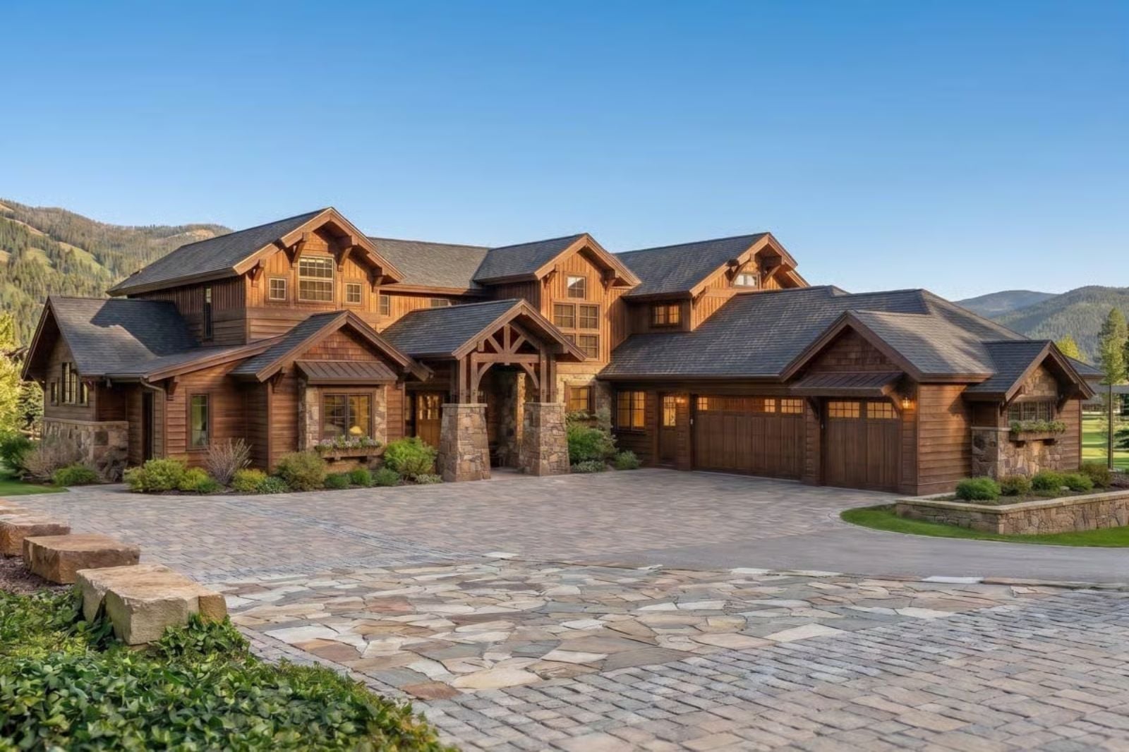 Highpine Reserve 5-Bedroom Mountain Craftsman with Balcony Bridge Designed for Self-Made Homeowners Finally Building What They Always Wanted (Floor Plan)