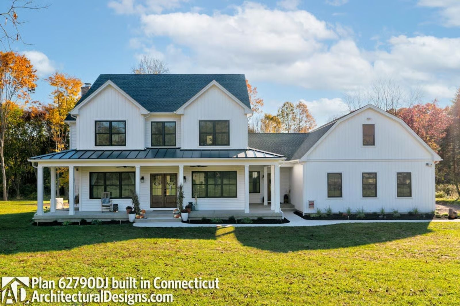 Ivory Meadows 4-Bedroom Modern Farmhouse with Wraparound Porch Designed for Families Who Actually Like Spending Time Together (Floor Plan)