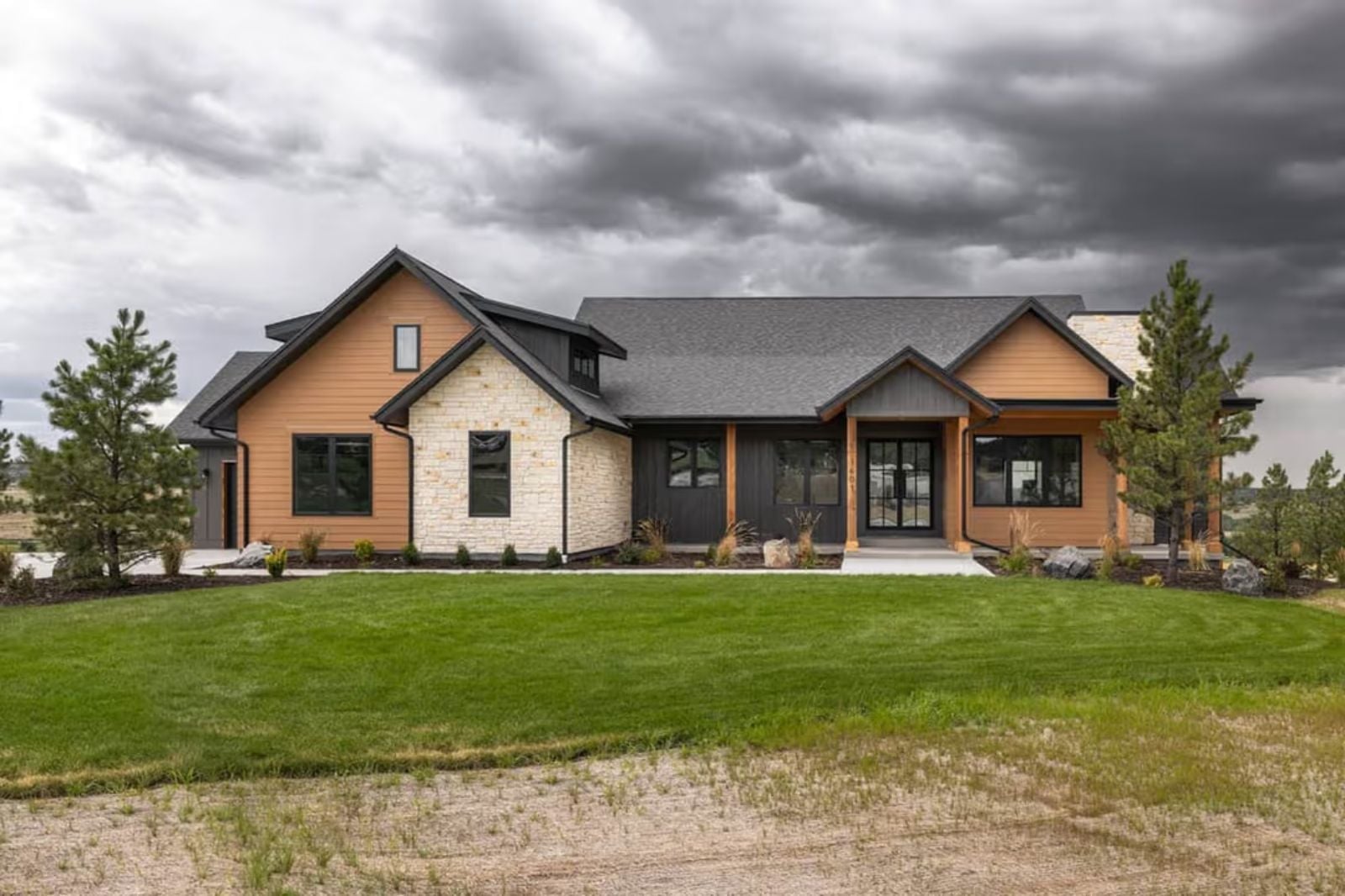 Stormridge 4-Bedroom Craftsman Ranch House Plan with Walkout Recreation Room (2,468 Sq. Ft. Floor Plan)