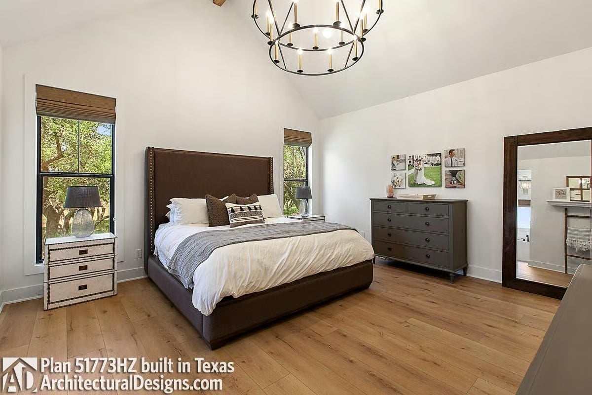 Nail-Head Trim and a Chandelier That Belongs in a Ranch House, Not a Ballroom