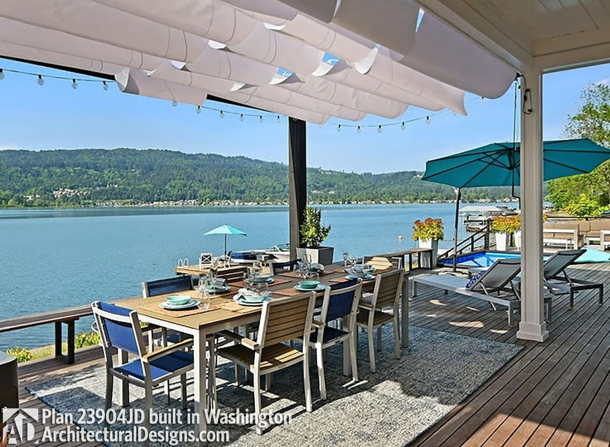 Retractable Canopy, String Lights, and a Lake That Makes Every Dinner Feel Like an Event