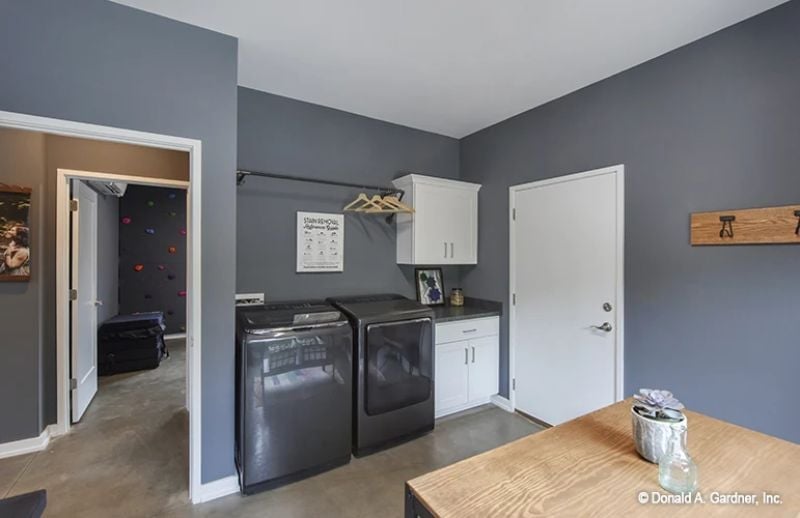 Laundry Rooms That Work This Hard Deserve a Second Look