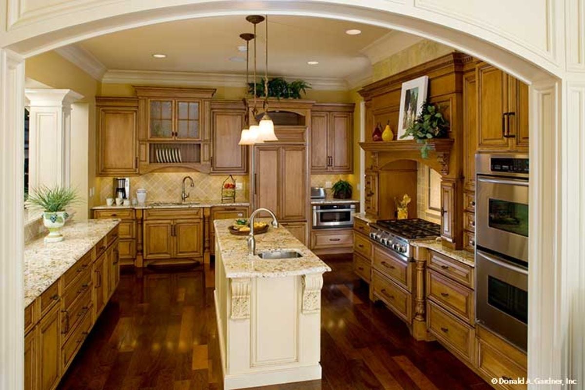 Pendant Lights Over Granite and Wood: This Kitchen Doesn't Apologize for Anything
