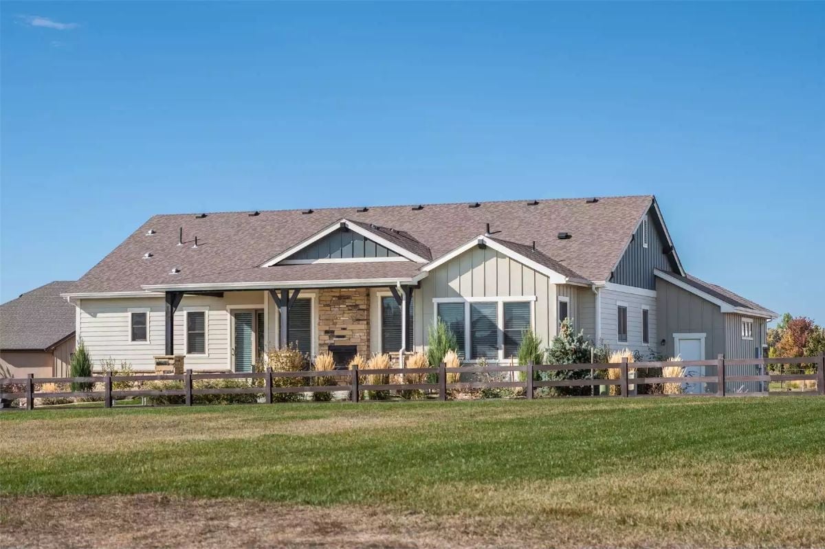 Board-and-Batten Exterior Built for Wide-Open Ranch Country