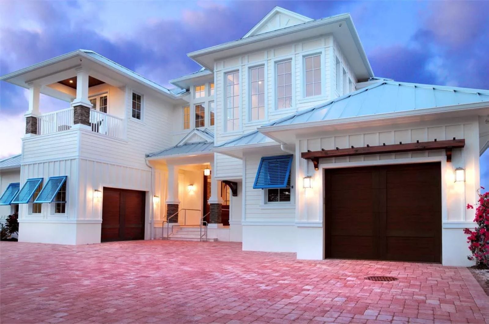 Sea Cave 4-Bedroom Coastal with Media Room Designed for Families Who Make Their House the One Everyone Wants to Visit (Floor Plan)