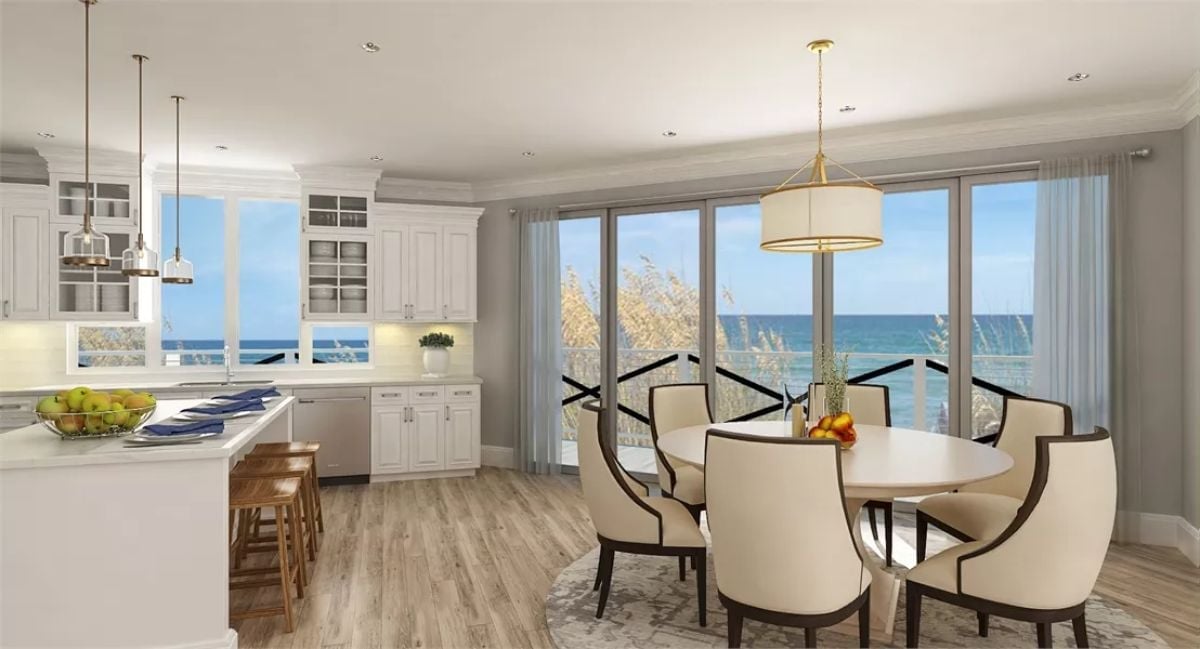 Dining Six Feet From the Dunes, With a Round Table That Actually Fits