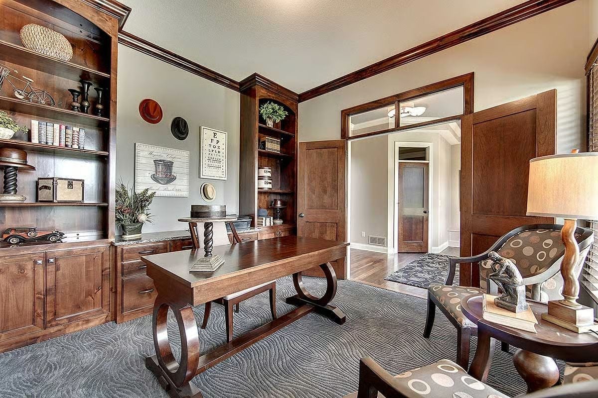 Dark Wood and Quiet Gray Make This Home Office Feel Earned