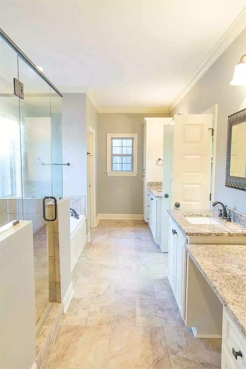 Granite Counters Run the Full Length and Don't Leave Room for Doubt
