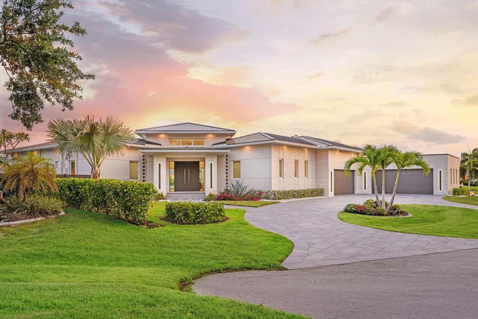 Azure Palms 4-Bedroom Modern Coastal Contemporary with 4-Car Garage Designed for Self-Made Homeowners Finally Building What They Always Wanted (Floor Plan)