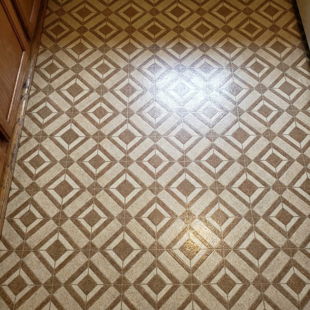 The Geometric No-Wax Floor in Beige and Brown