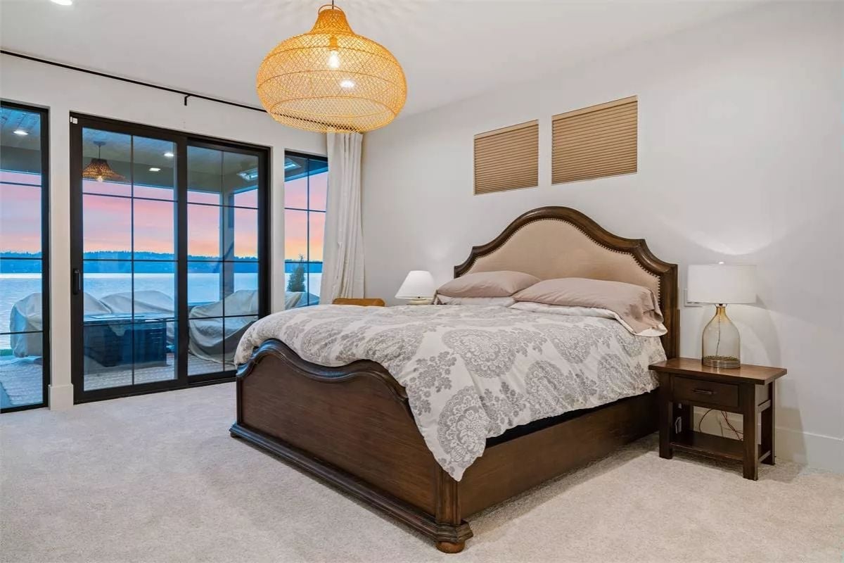 Woven Pendant, Waterfront Sunset, and a Bed Frame That Earns Its Keep