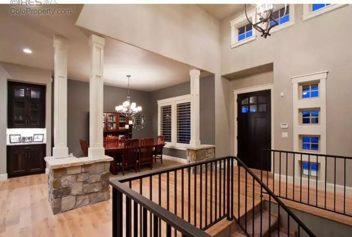 Stone Columns With Stacked-Rock Bases Don't Apologize for Taking Up Space
