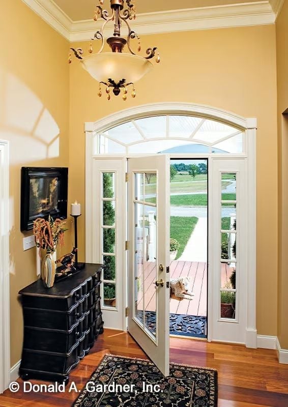 Arched Entry Doors That Make Every Arrival Feel Like an Occasion