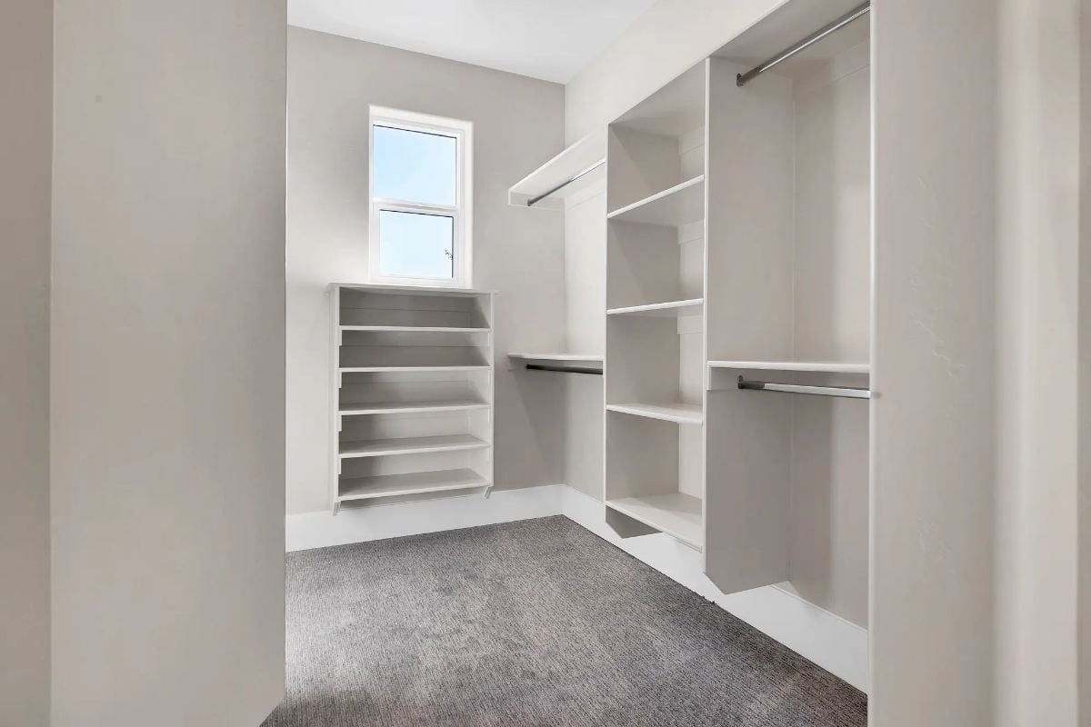 Carpet in a Walk-In Closet Is Underrated, and This One Proves It