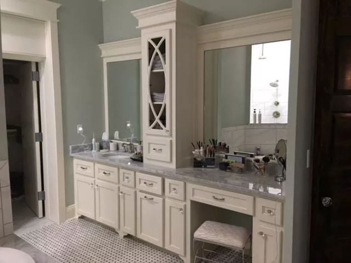 Makeup Counter Built Into the Vanity Proves Storage Doesn't Have to Look Like Storage
